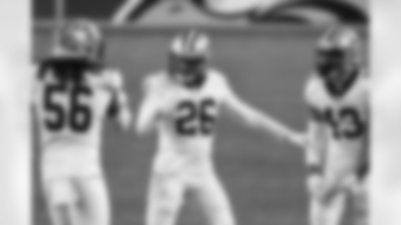 Game action photos from the New Orleans Saints vs. Philadelphia Eagles matchup in Week 14 of the 2020 NFL season.