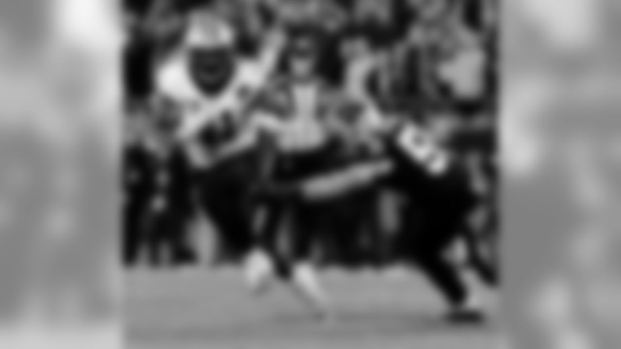 Saints 12 - Carolina 9 (W)
New Orleans Saints 2018 Season
Michael C. Hebert