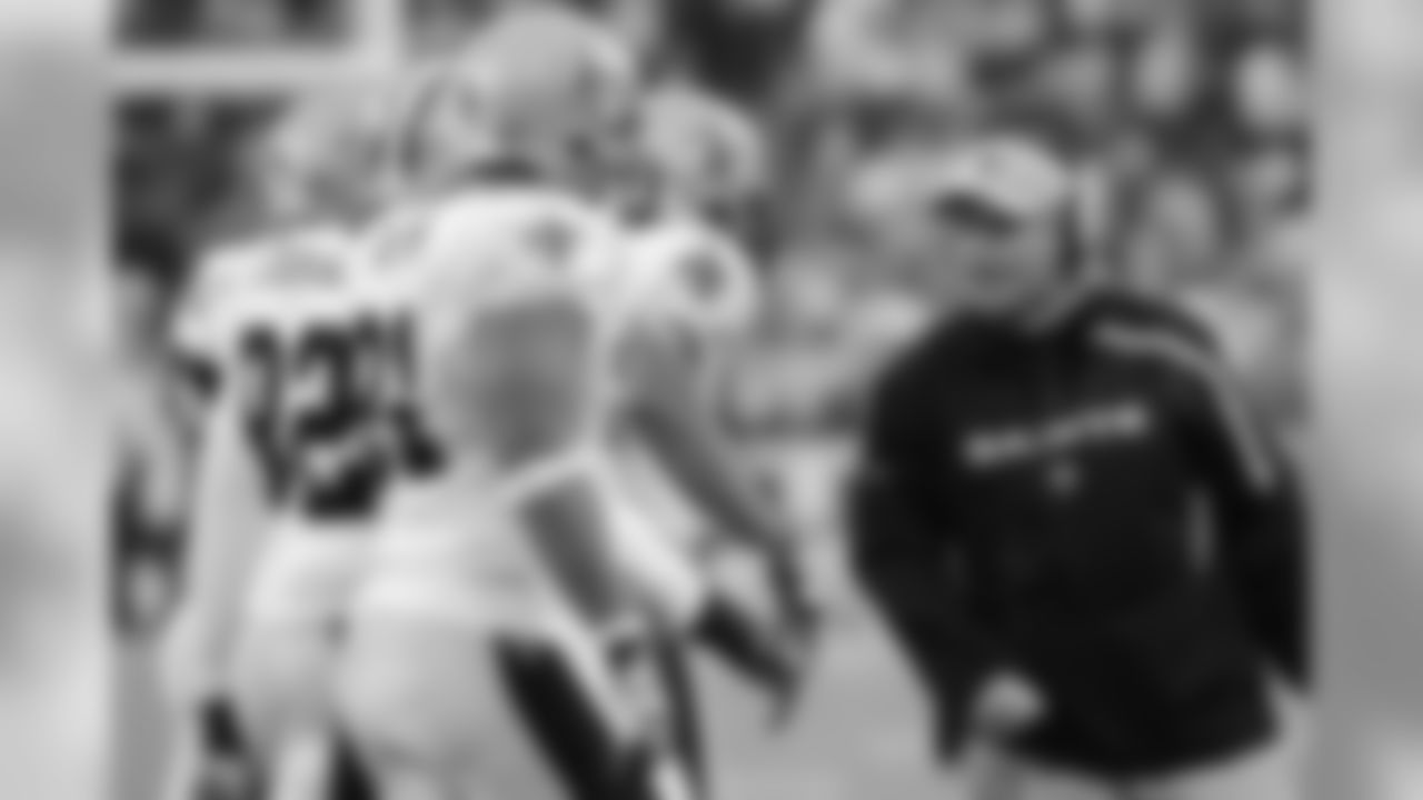 Saints at Bills Photo Gallery
