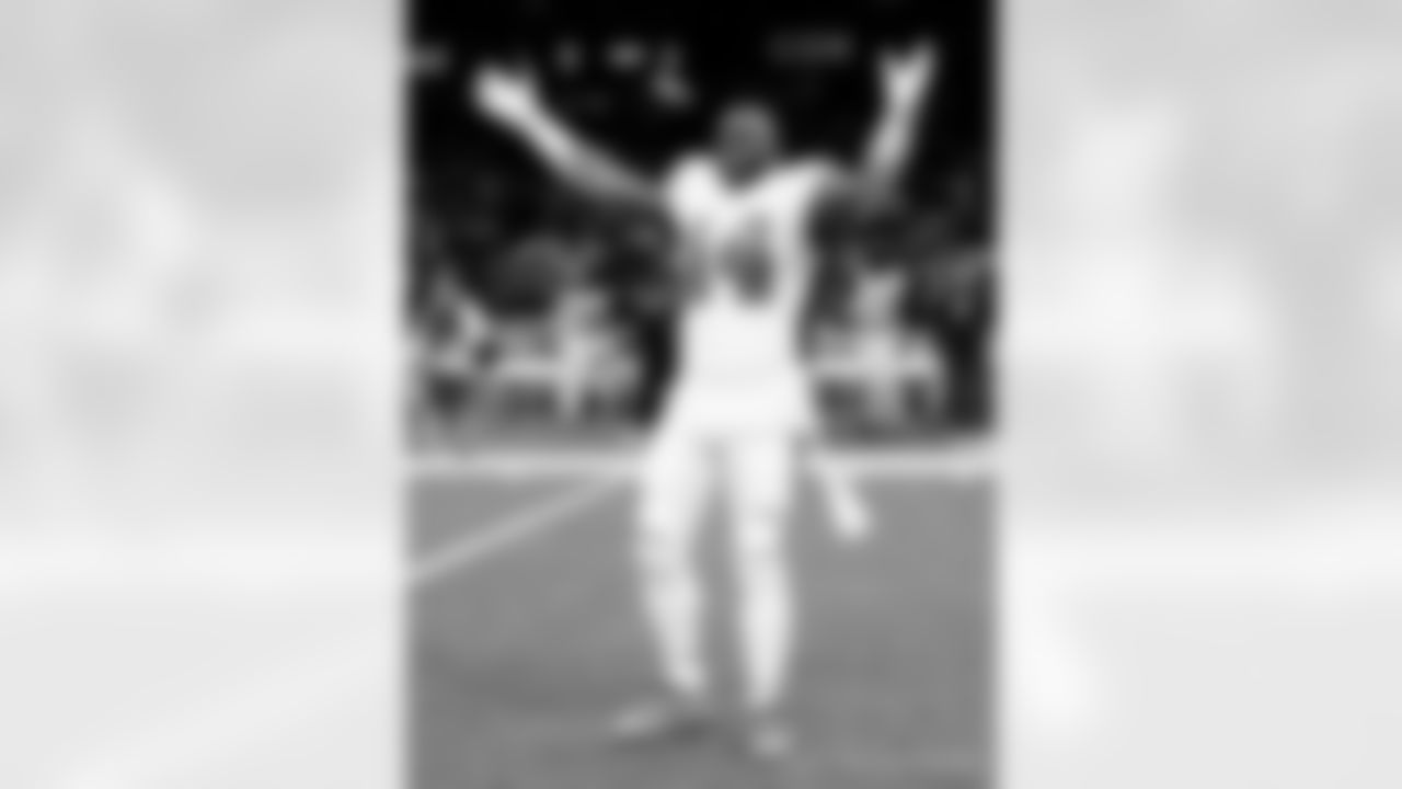 Check out photos of New Orleans Saints running back Mark Ingram in action during the 2021 NFL season.