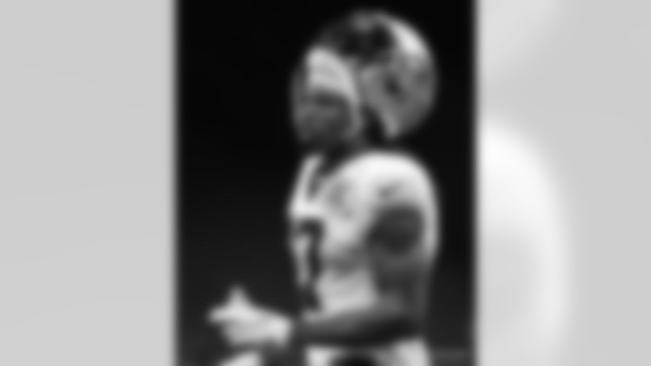 The New Orleans Saints take the field on August 20, 2021 for Saints Training Camp presented by SeatGeek at the Caesars Superdome.