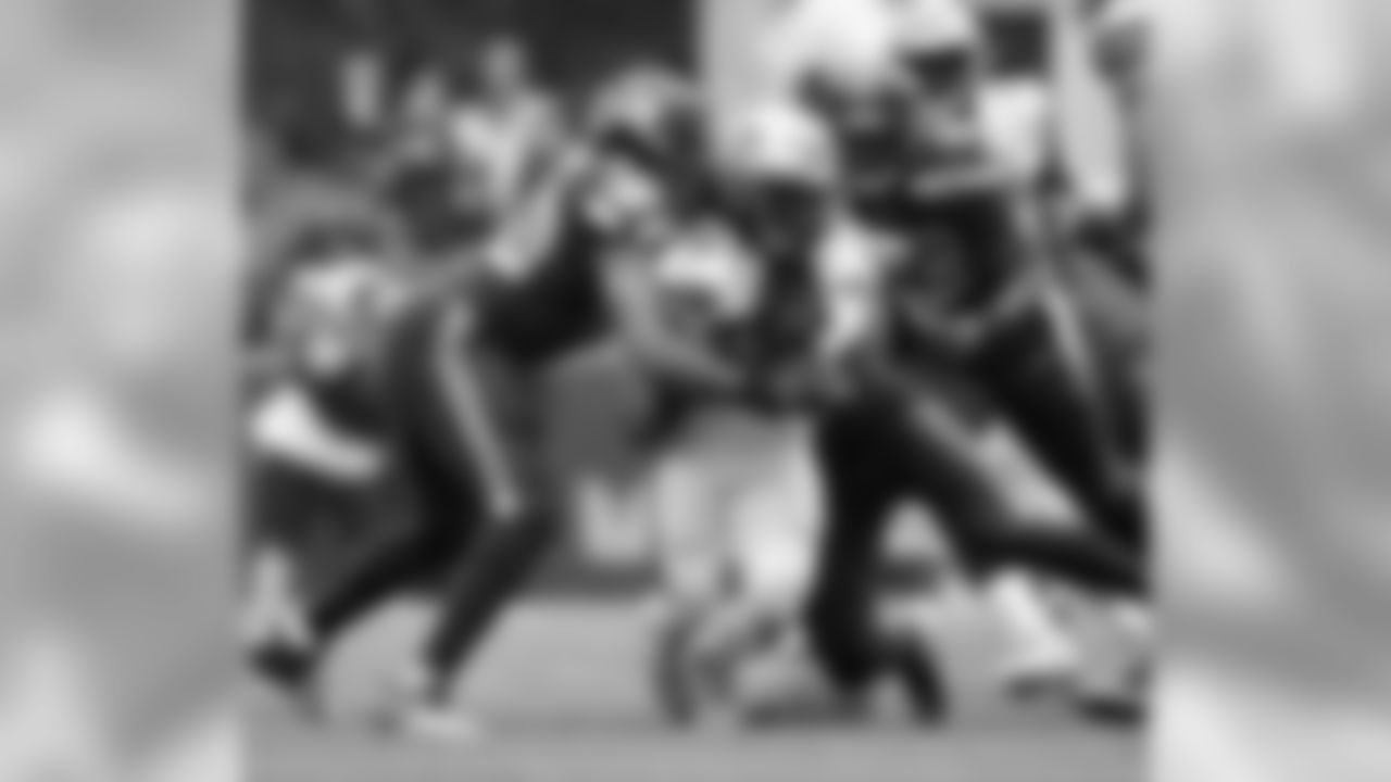 Game action photos of the New Orleans Saints taking on the Seattle Seahawks in week 3 of the 2019 NFL season.