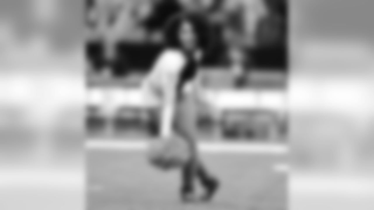 Gallery_Faces_Saintsations_Morgan_011819_15