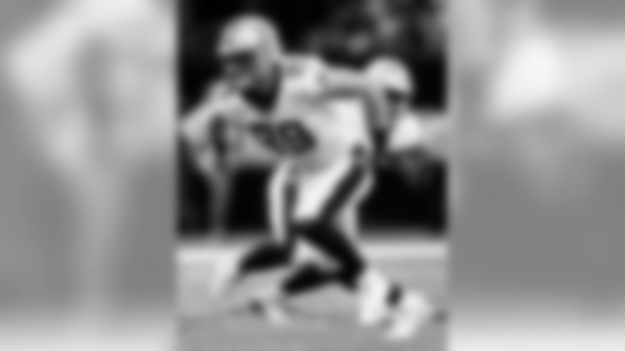 2019 Saints Pre Season
Vikings 35 Saints 24 (L)
2019 New Orleans Saints
All Images Copyright Michael C. Hebert