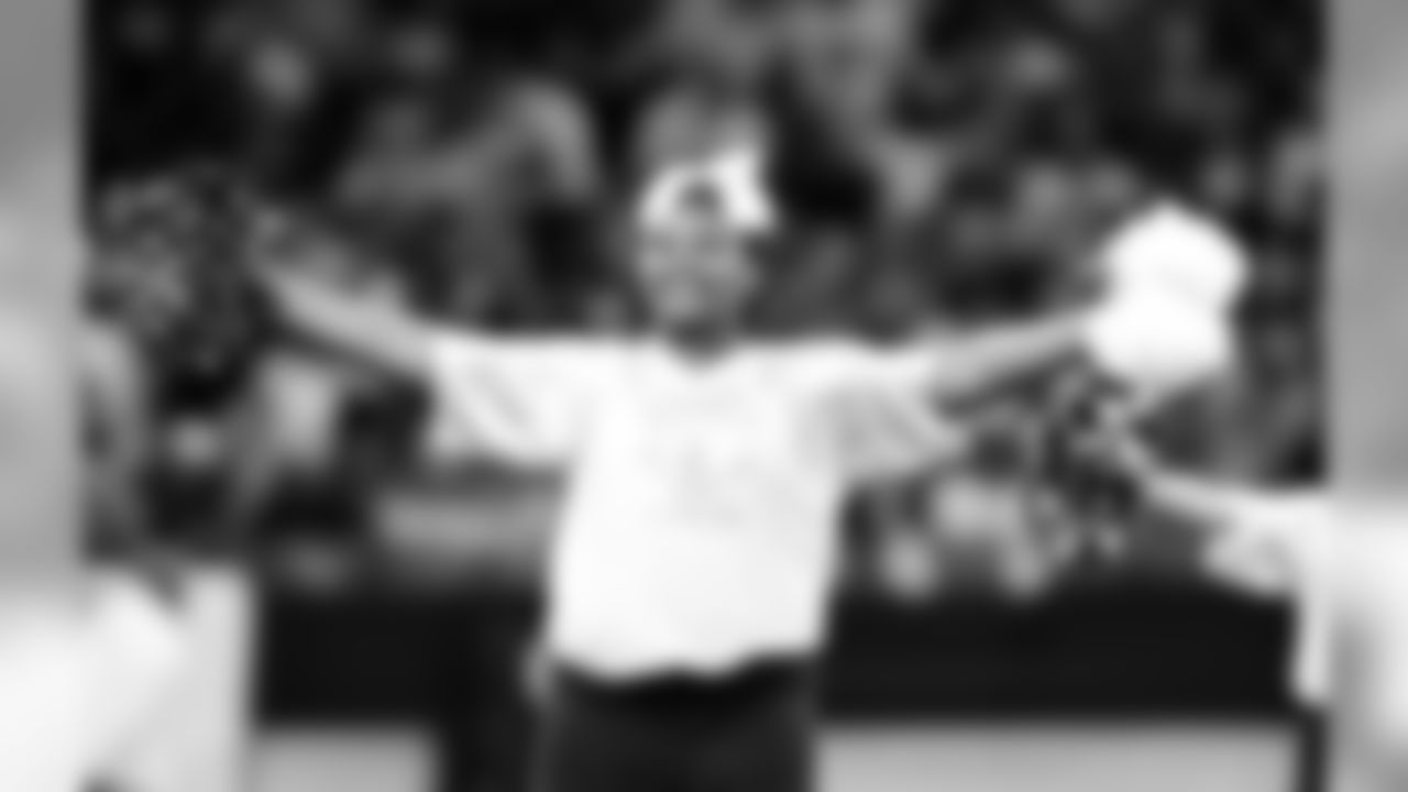 Saints 43 - Redskins 19 (W)
New Orleans Saints 2018 Season
Michael C. Hebert