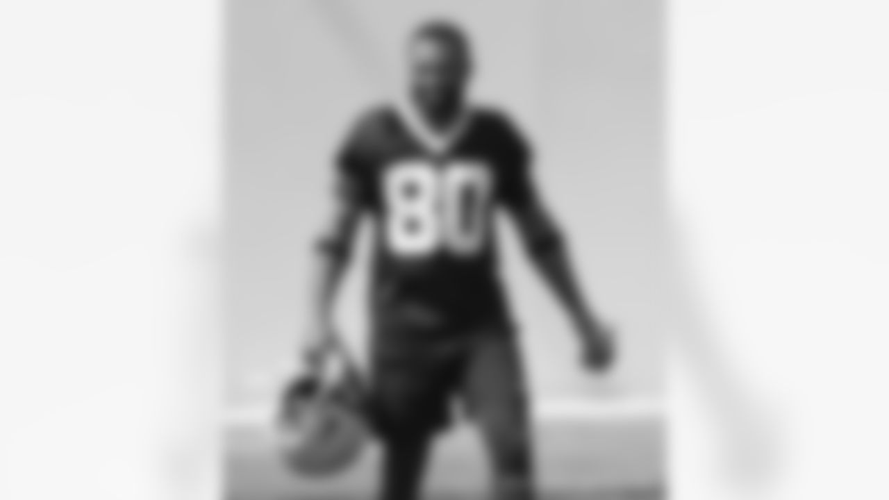 New Orleans Saints wide receiver Jarvis Landry participates in Day 1 of 2022 Minicamp at the Ochsner Sports Performance Center on Tuesday, June 14, 2022.