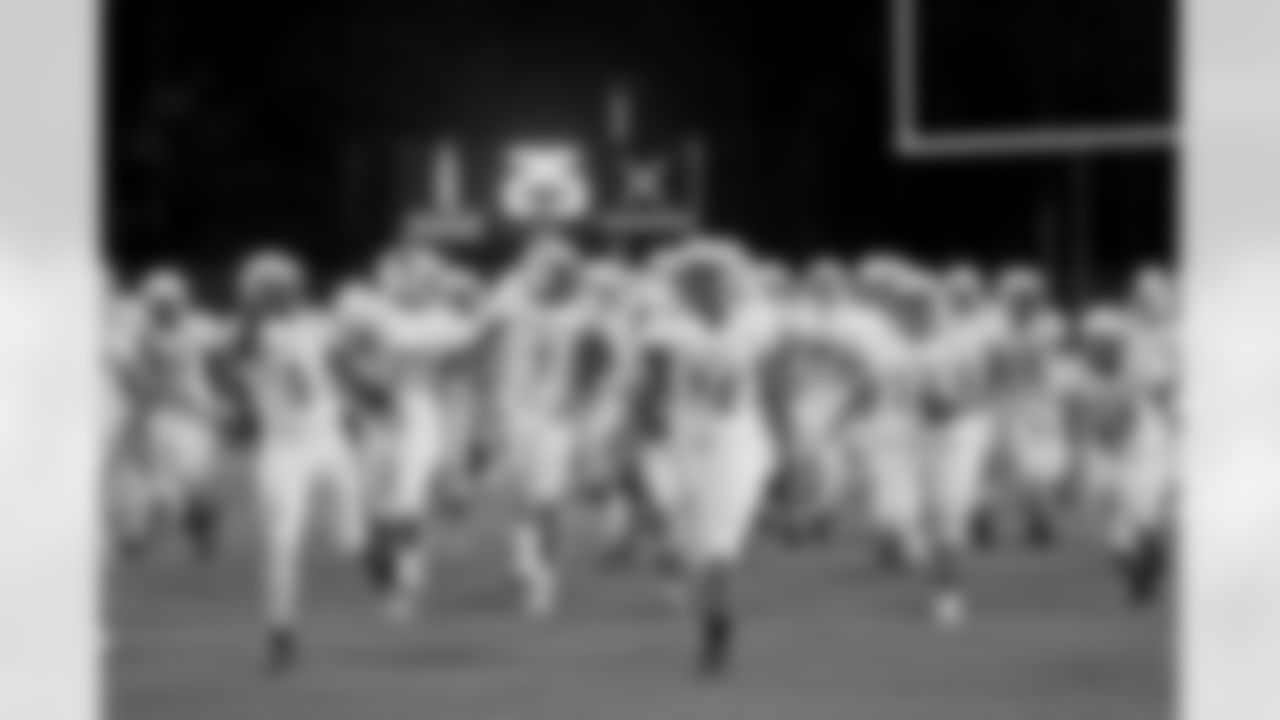 Our Sanderson Farms Mississippi High School Game of the Month featured a battle between St. Martin High School (Ocean Springs) and Biloxi High School on Friday, October 16, 2020. Behind three rushing touchdowns from senior running back K.K. Kendrick, the Biloxi Indians defeated the St. Martin Yellow Jackets 27-3.