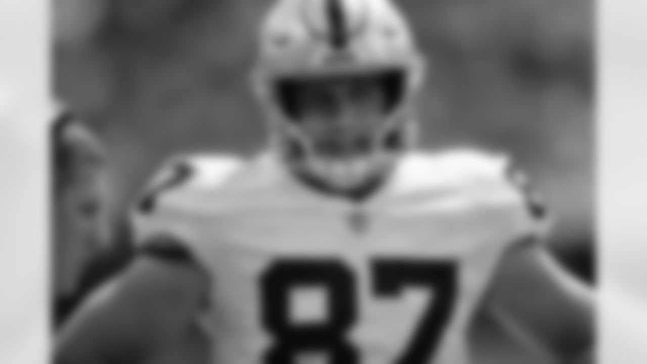 New Orleans Saints announced that they have agreed to terms with tight end Foster Moreau on Wednesday, May 10, 2023. Check out Foster in action with the Las Vegas Raiders during his NFL career.