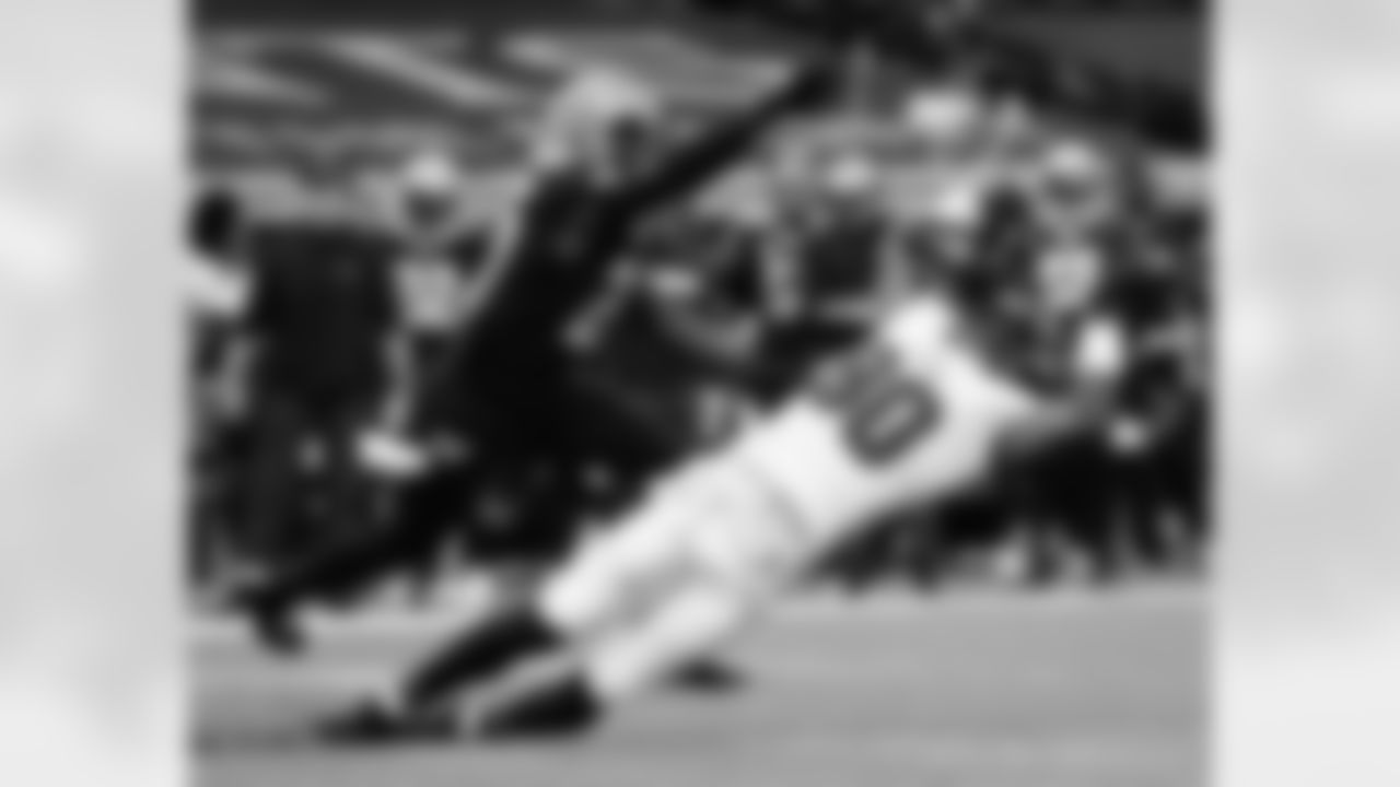 Game action photos from the New Orleans Saints playing host to the Tampa Bay Buccaneers in Week 1 of the 2020 NFL season.