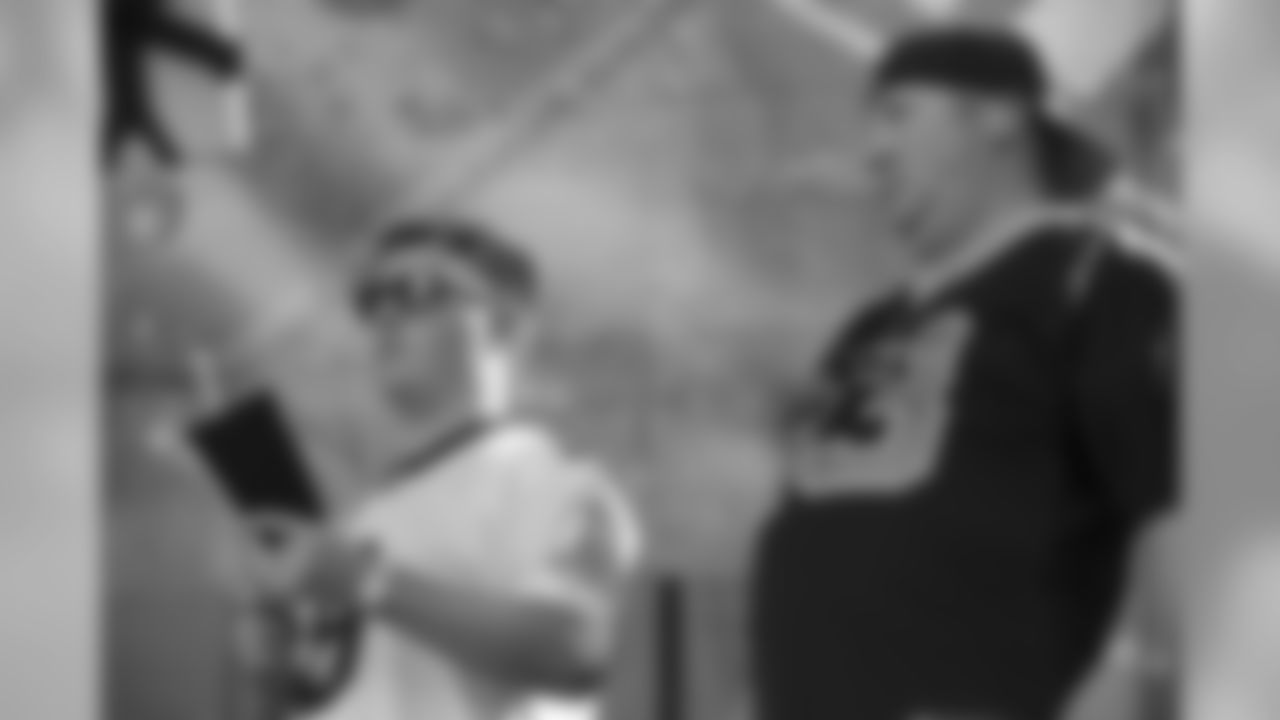 Gallery-fans-champions-square-1440-256-_0043
