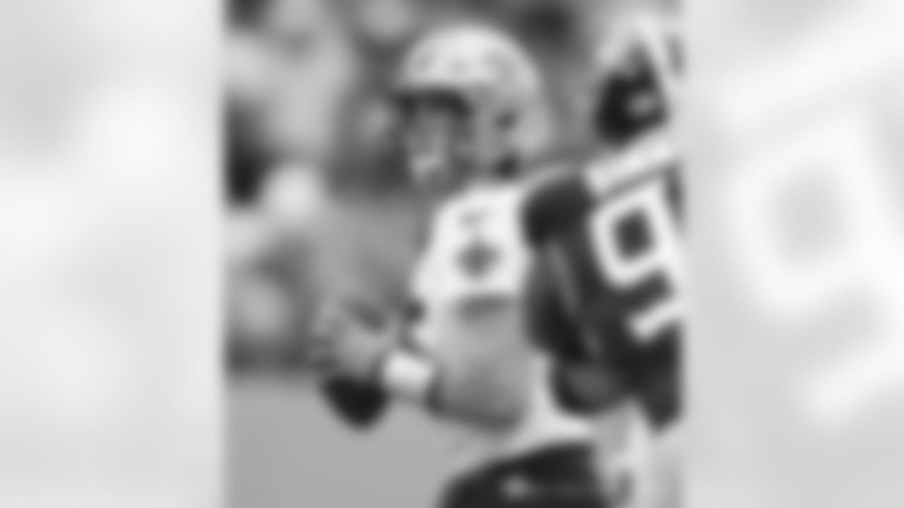 The New Orleans Saints take on the Tennessee Titans on the road in Week 10 of the 2021 NFL season.