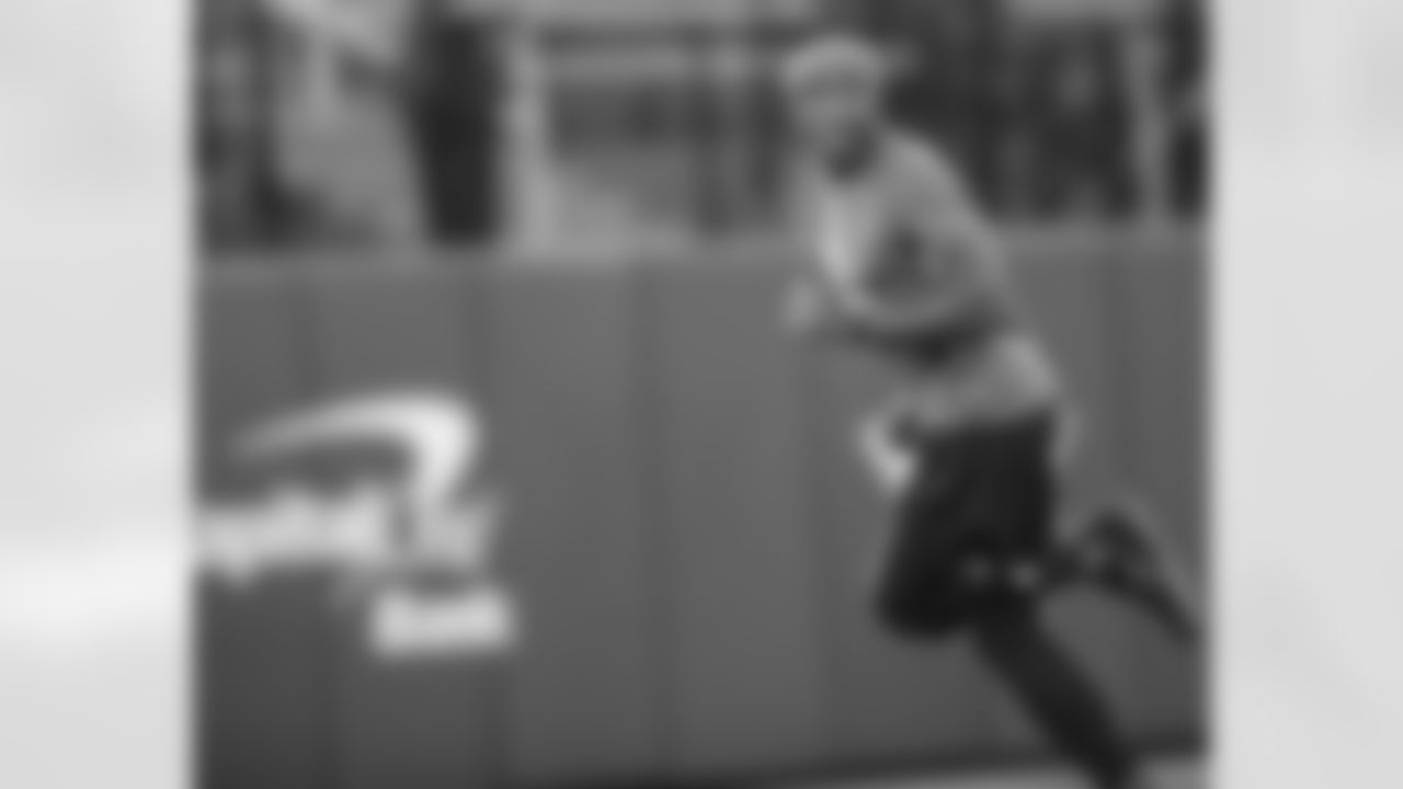 Gallery-Saints-Softball-2560x1440--1530
