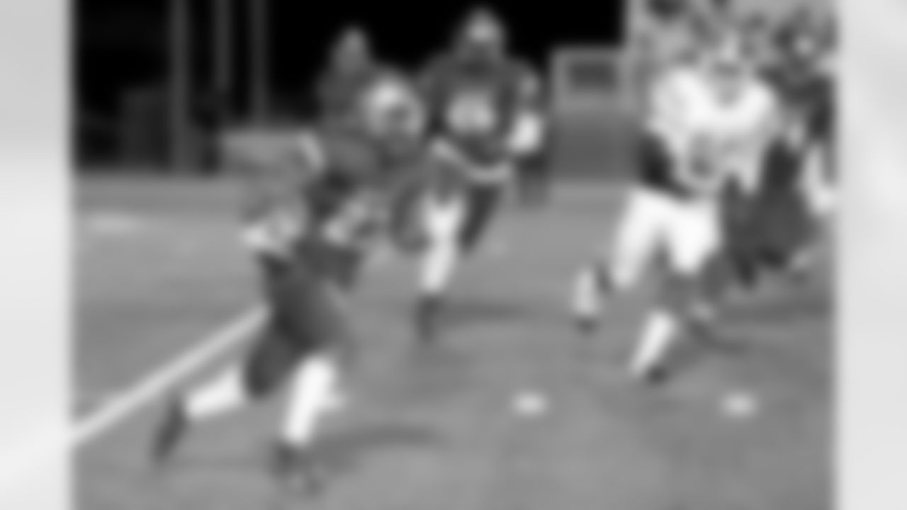 With New Orleans Saints Super Bowl-winning wide receiver Robert Meachem in attendance, the host Destrehan Wildcats defeated the Panthers of Woodlawn 29-20 in the Class 5A round two playoff during the Sanderson Farms Louisiana High School Game of the Month on Friday, November 19, 2021.