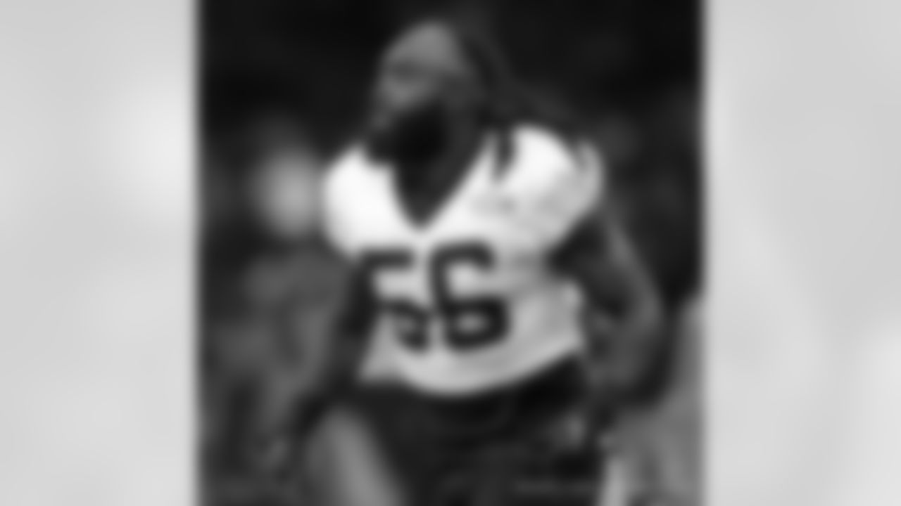 New Orleans Saints linebacker Demario Davis took the field for open practice during 2022 Saints Training Camp presented by Rouses Markets on Sunday, August 21 at the Caesars Superdome.