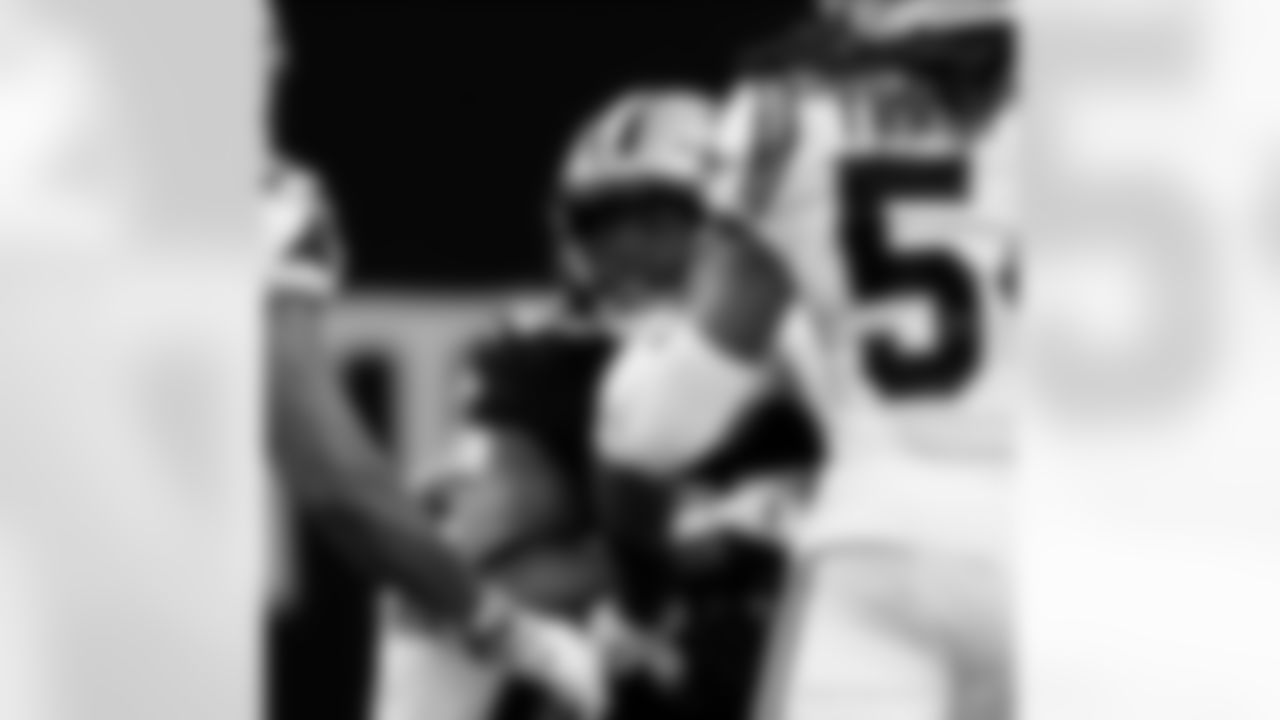Game action photos from the New Orleans Saints vs. Carolina Panthers matchup in Week 7 of the 2020 NFL season.