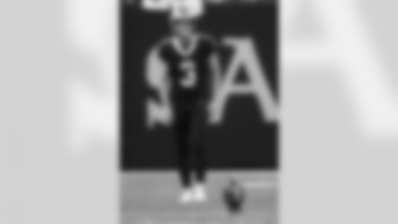 New Orleans Saints kicker Wil Lutz (3) in action during their 2022 Week 2 game against the Tampa Bay Buccaneers.