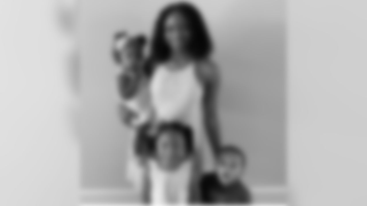 Craig Robertson: Happy Mother's Day to the one I'm lucky enough to call my wife. To watch our kids grow up and know they have the best role model to inspire to be like/or want his future wife to have similar traits is amazing. You are appreciated in more ways than I can count and always thankful for you kindness, patience and loving heart. From me and the kids, Thank you