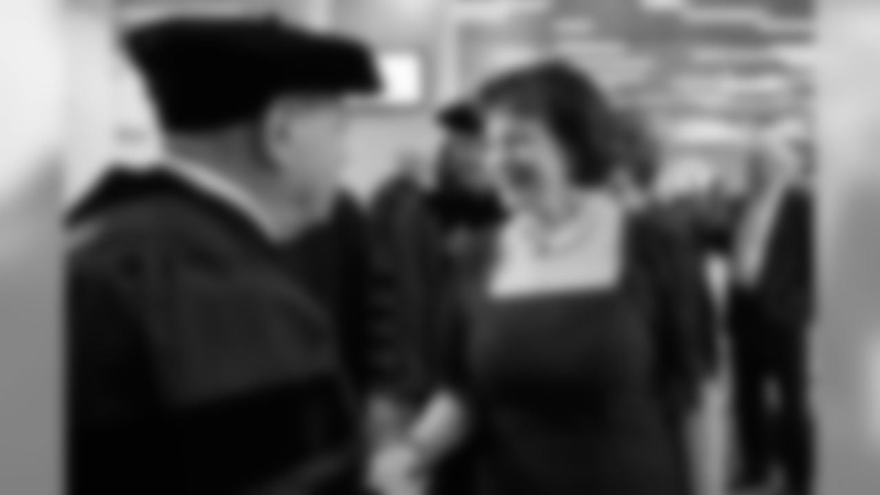 Gallery-GayleBenson-Loyola-051119_003