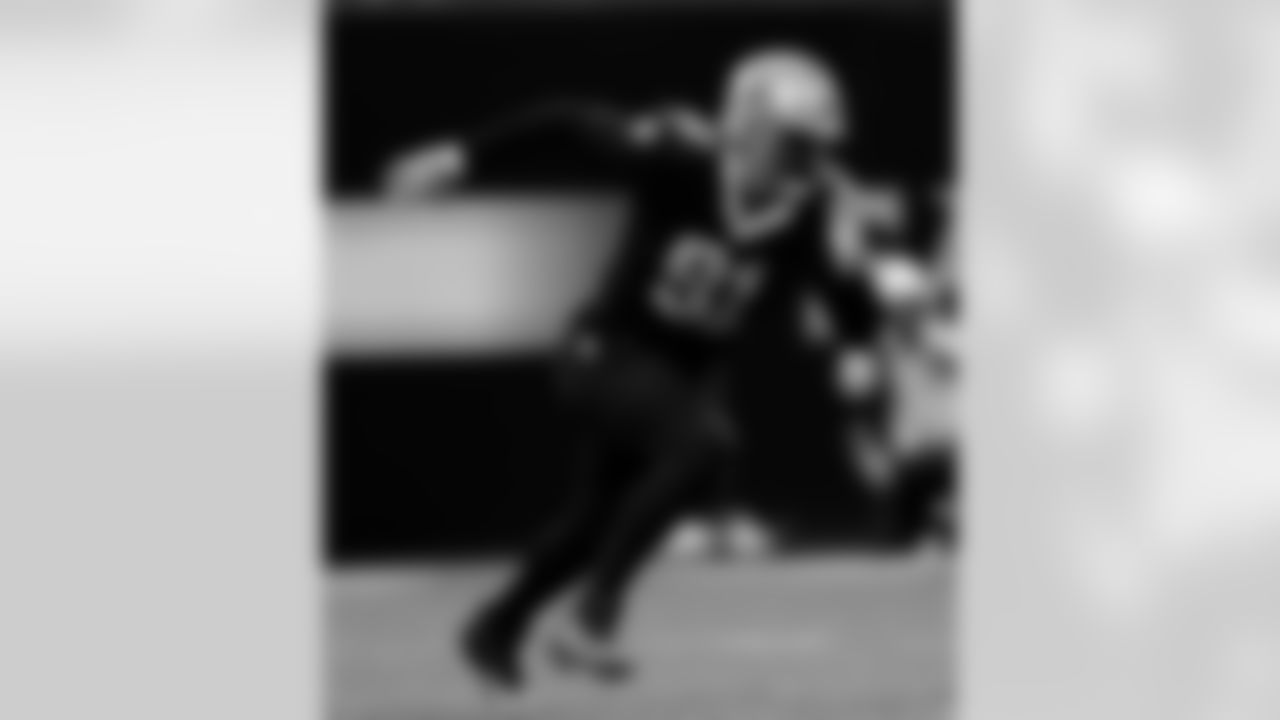 2020 REGULAR SEASON
Saints 27 - 49ers 13 (W)
All Images Copyright Michael C. Hebert