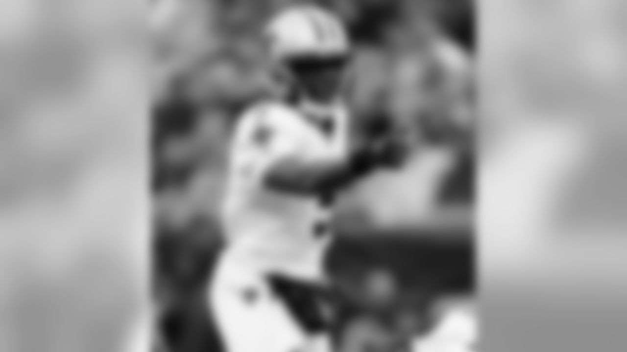 2nd gallery of game action photos from the New Orleans Saints win over the Chicago Bears in Week 7 of the 2019 NFL season.