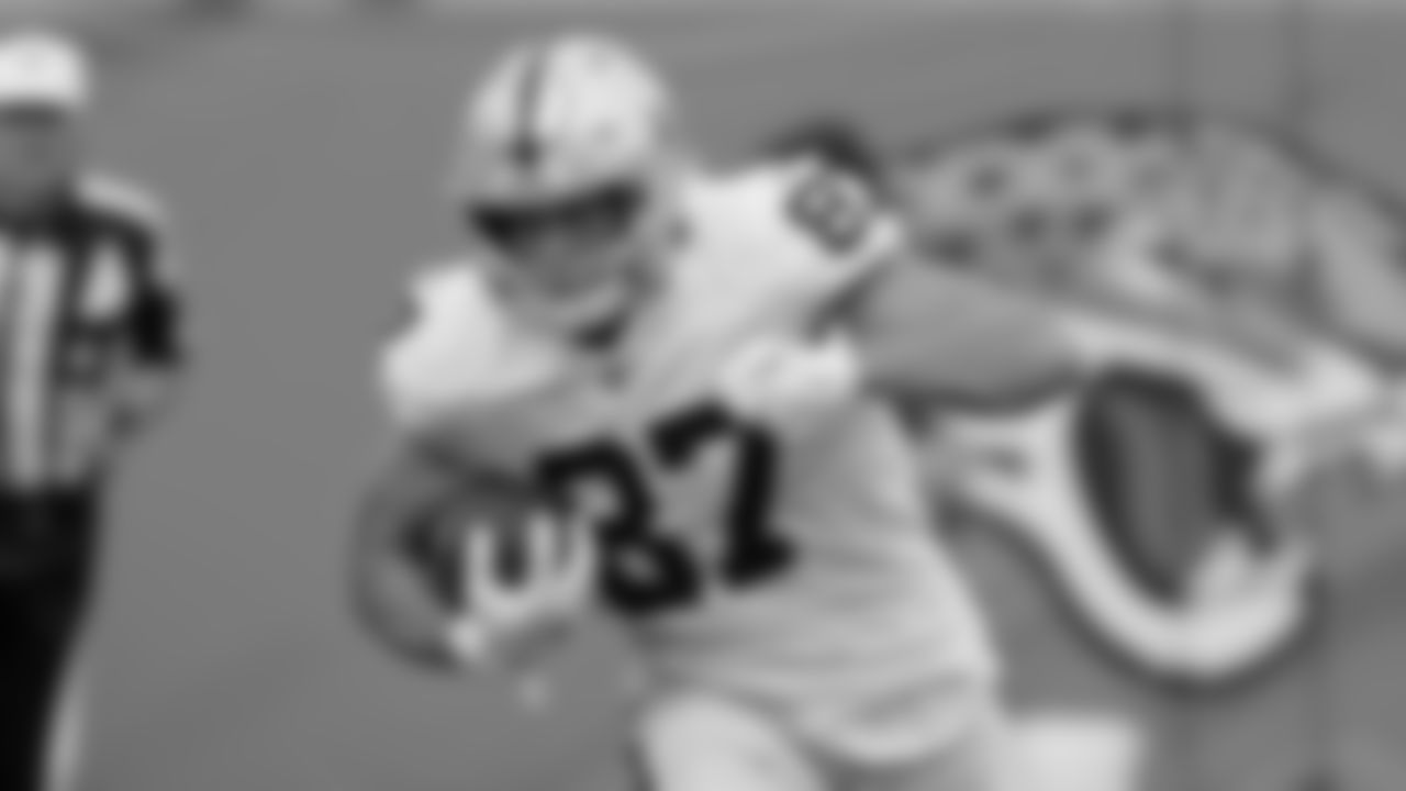 New Orleans Saints announced that they have agreed to terms with tight end Foster Moreau on Wednesday, May 10, 2023. Check out Foster in action with the Las Vegas Raiders during his NFL career.