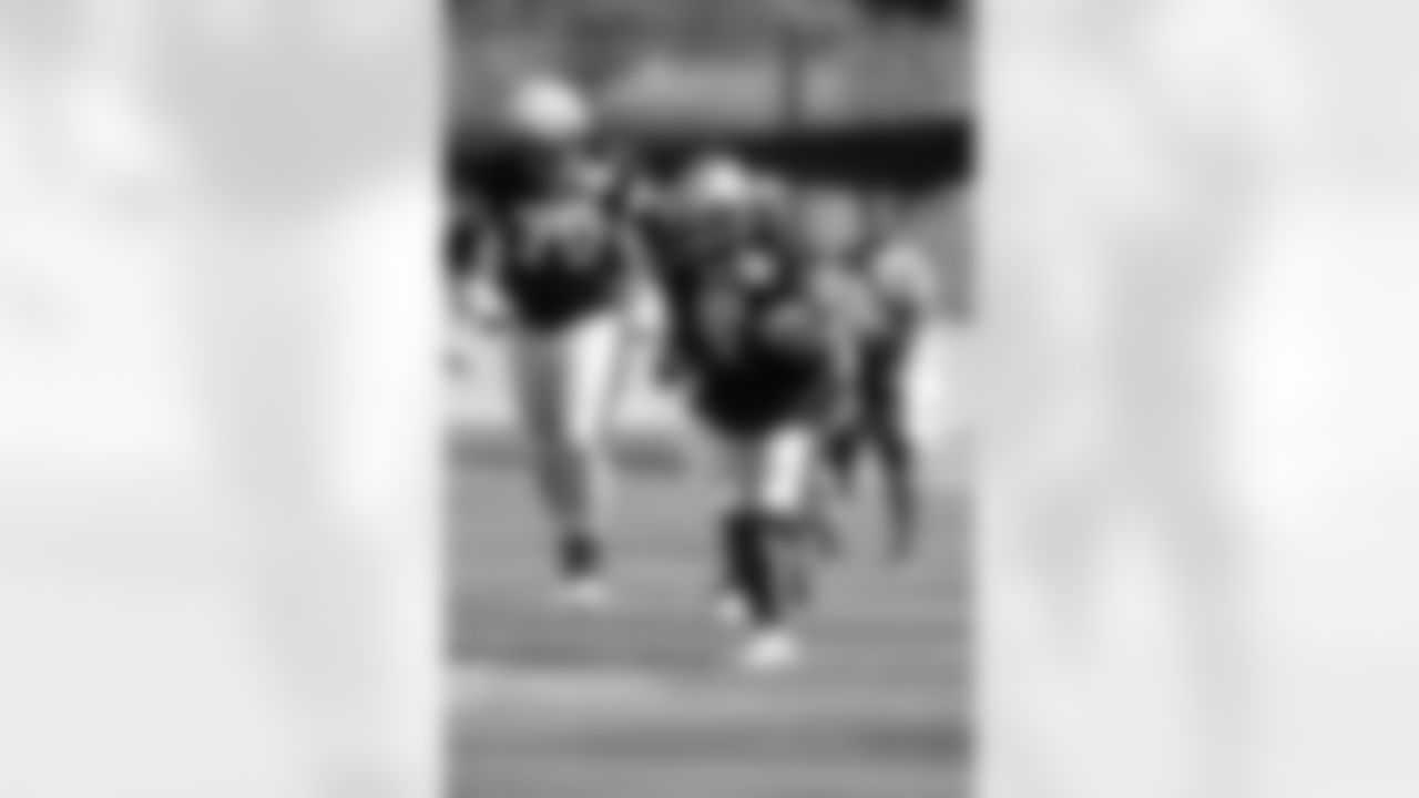 New Orleans Saints running back Mark Ingram took the field for practice during 2022 Saints Training Camp presented by Rouses Markets on Tuesday, August 16 against the Green Bay Packers at Ray Nitschke Field in Ashwaubenon, Wisconsin ahead of their game in week 2 of the 2022 NFL Preseason.