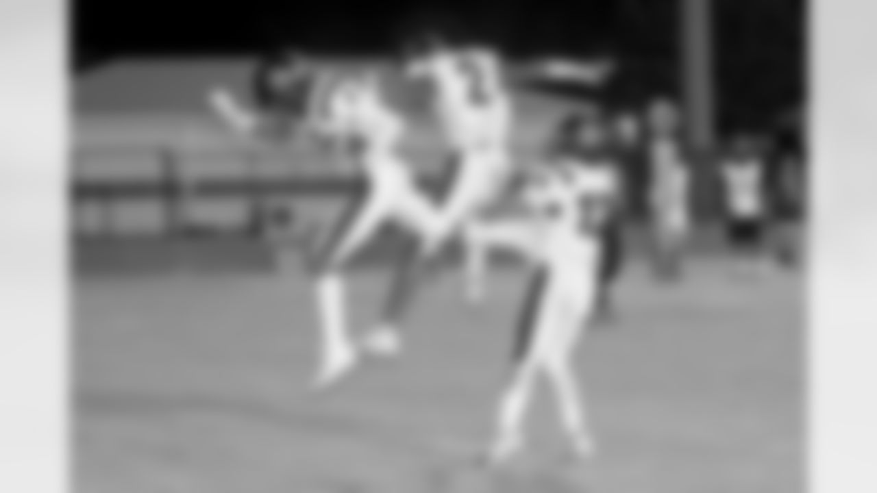 The Long Beach Bearcats hosted the St. Stanislaus Rock-A-Chaws during the Sanderson Farms Mississippi High School Game of the Month on September 3, 2021. The visiting Rock-A-Chaws defeated the Bearcats by a score of 35-25.