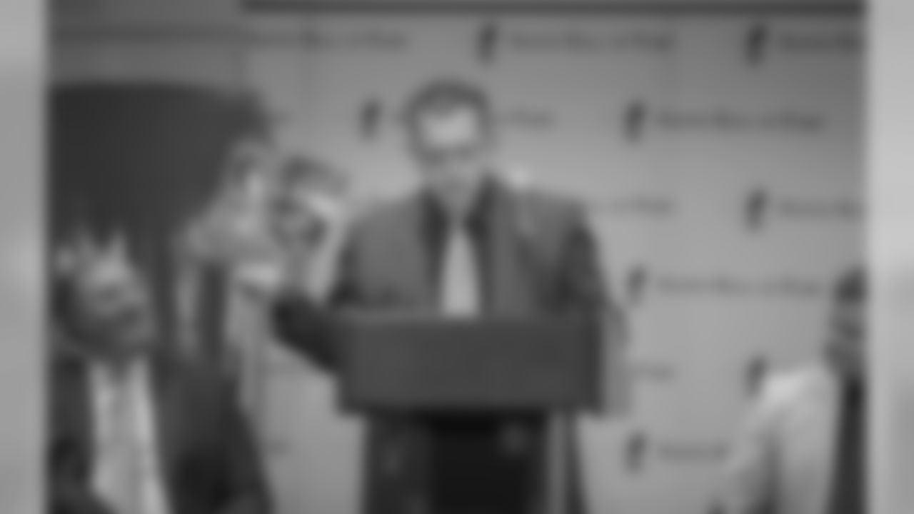 gallery-saints_hof-2560-1440-091418-01294