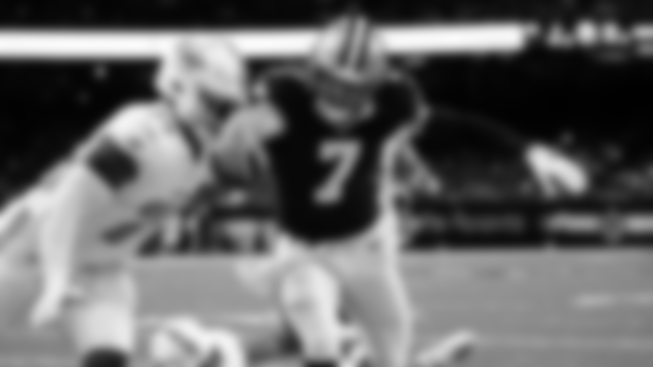 Gallery_Taysom_Hill_Best_of_2019_Photos_2
