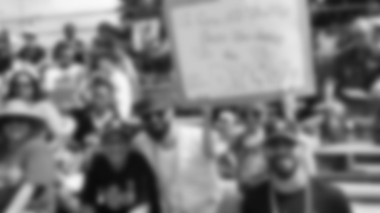 Gallery-TrainingCampFansD5-07302018-003