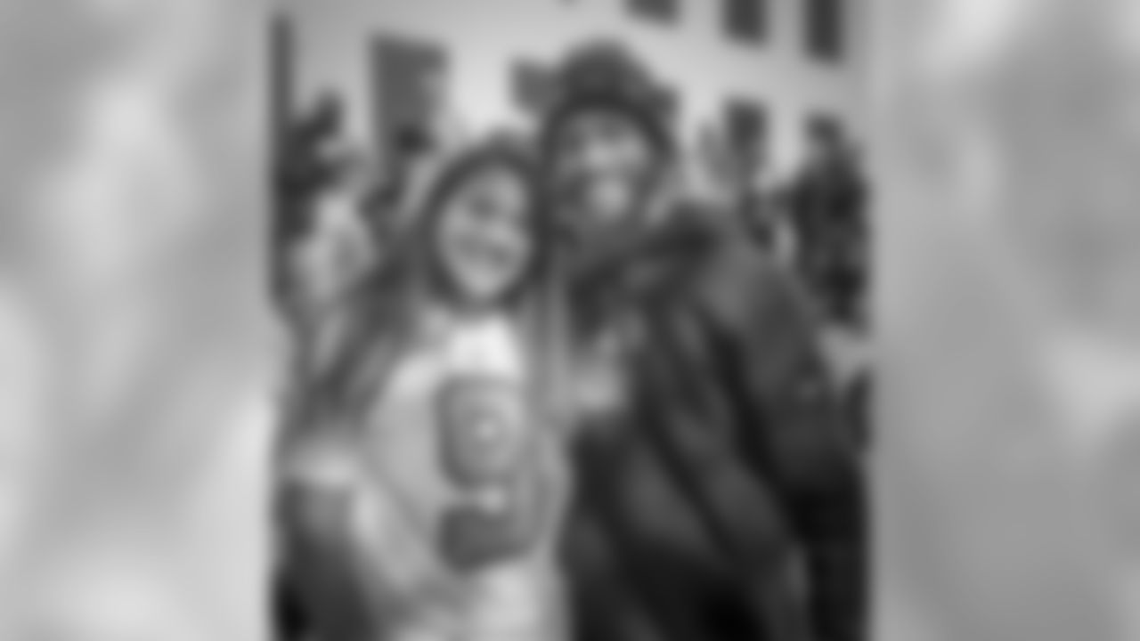 Gallery-Pep-Rally-2560-1440295