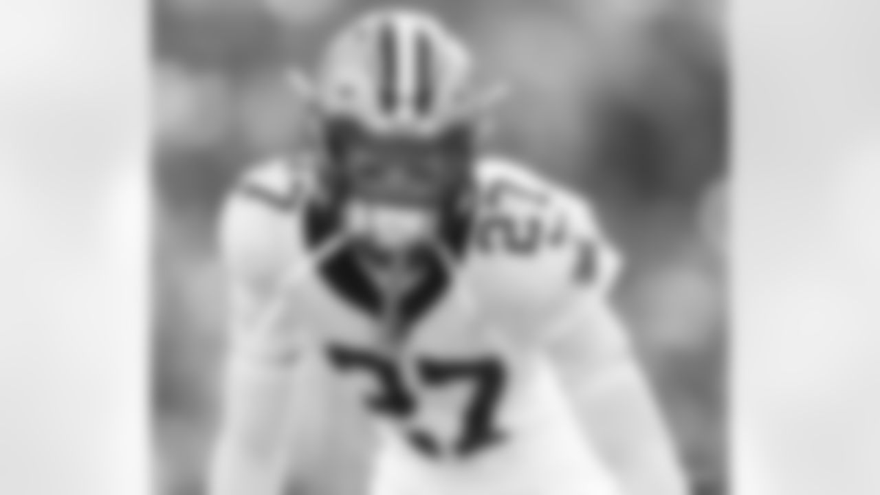 Check out the team arrivals and preparations from the New Orleans Saints ahead for their Week 12 matchup against the San Francisco 49ers.