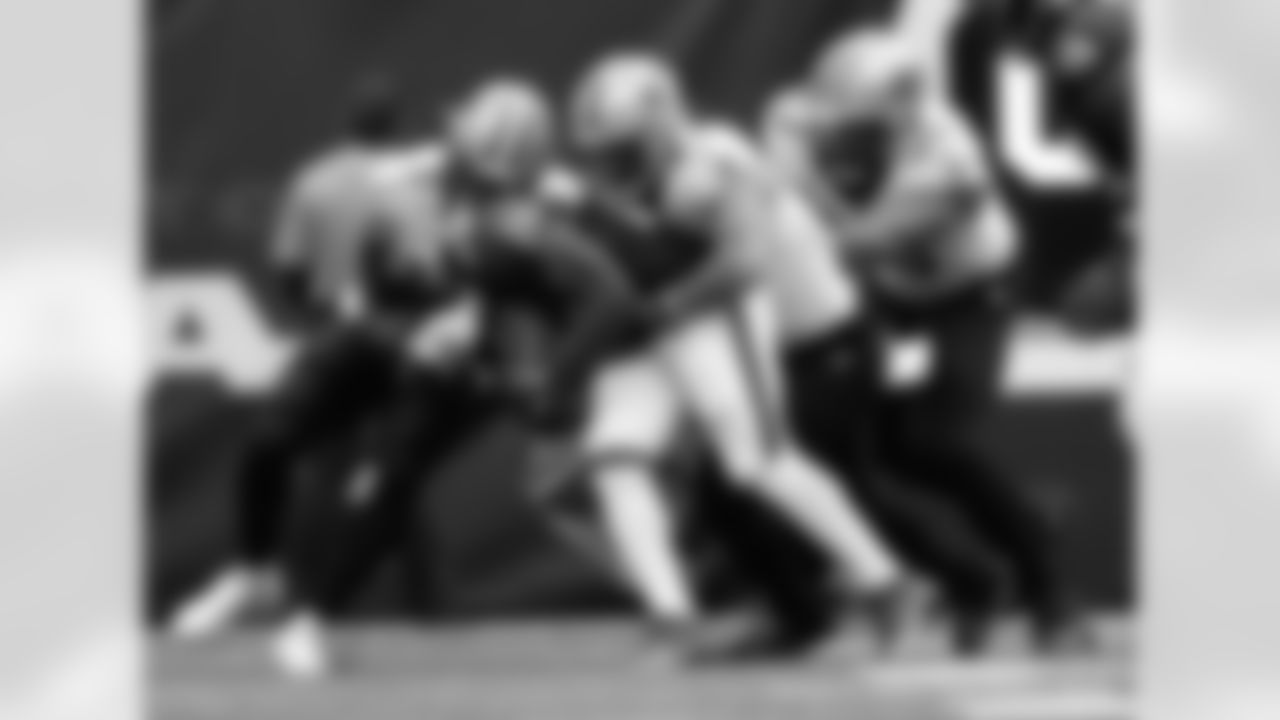 Check out the game action shots from the New Orleans Saints game against the Houston Texans in Week 6 of the 2023 NFL season.