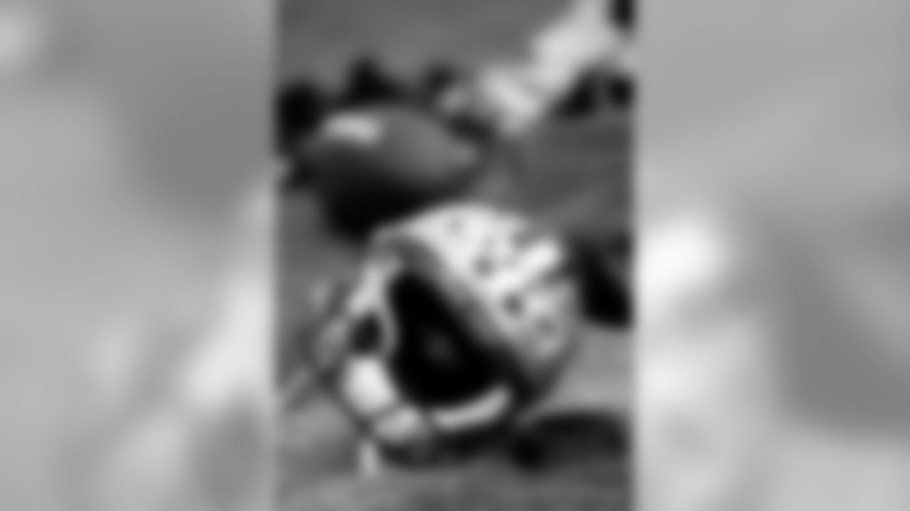 2019 New Orleans Saints - Vet Mini Camp
June 12TH
All Images Copyright Michael C. Hebert