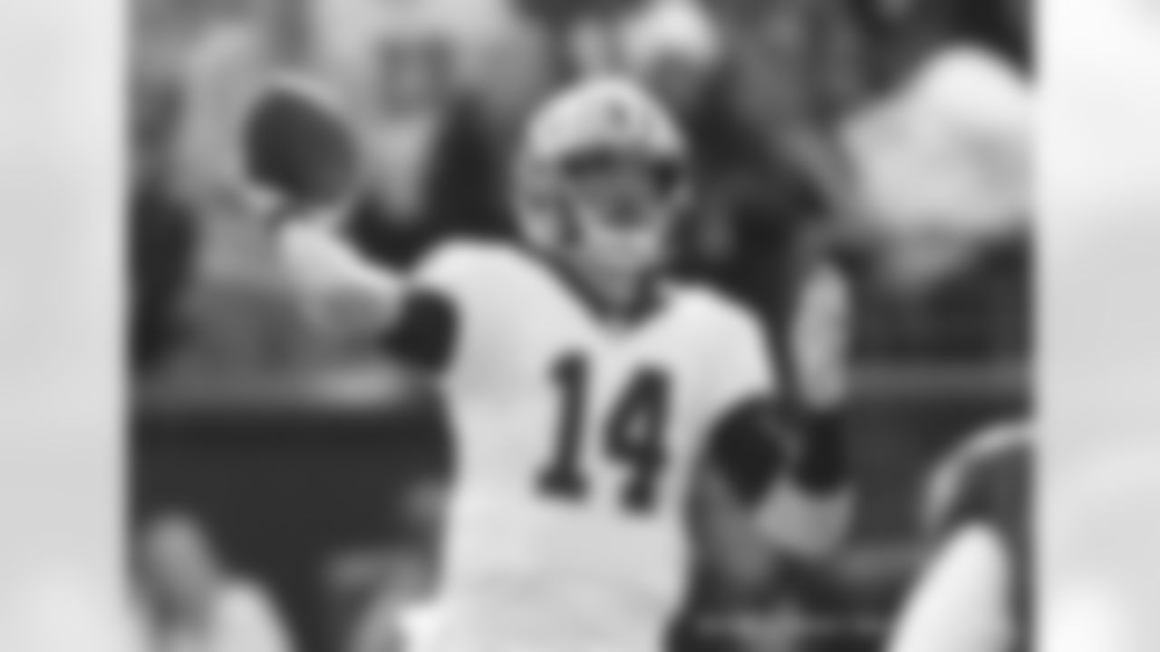 Check out the game action from the New Orleans Saints win against the Philadelphia Eagles in Week 17 of the 2022 NFL season.