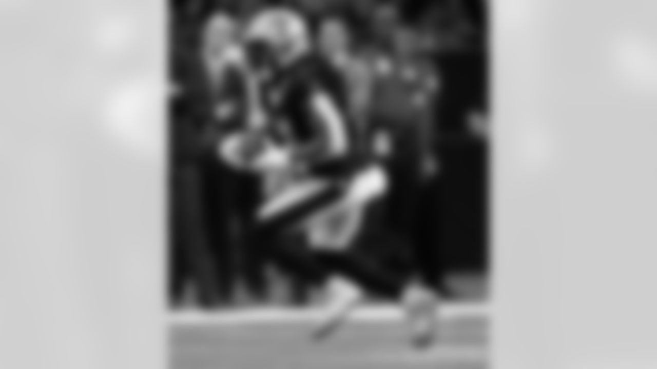 Check out the game action shots from the New Orleans Saints game against the Tampa Bay Buccaneers in Week 4 of the 2023 NFL season including running back Alvin Kamara (41).