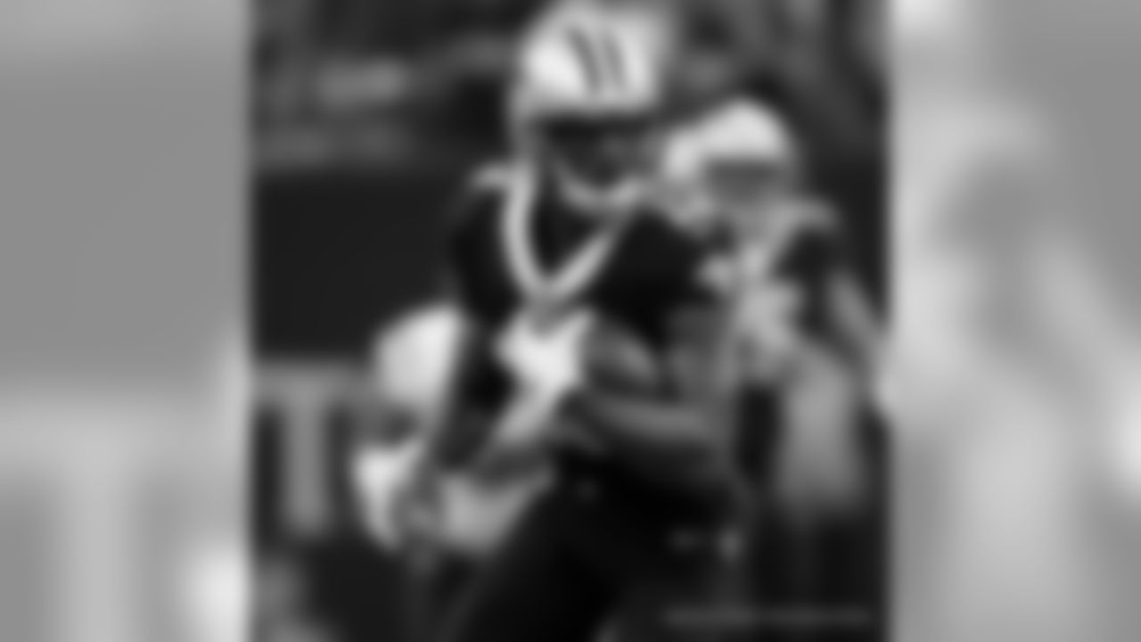 Saints 30 - Texans 28 (W) 1-0
2019 New Orleans Saints
All Images Copyright Michael C. Hebert