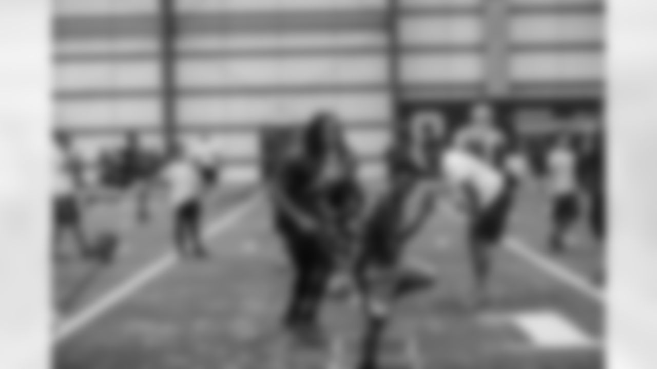 Gallery-AlvinKamara-Camp-060119_042