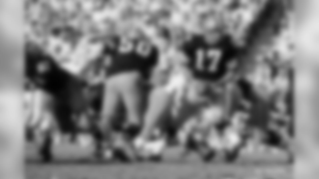 Saints vs Rams Historical Photo Gallery