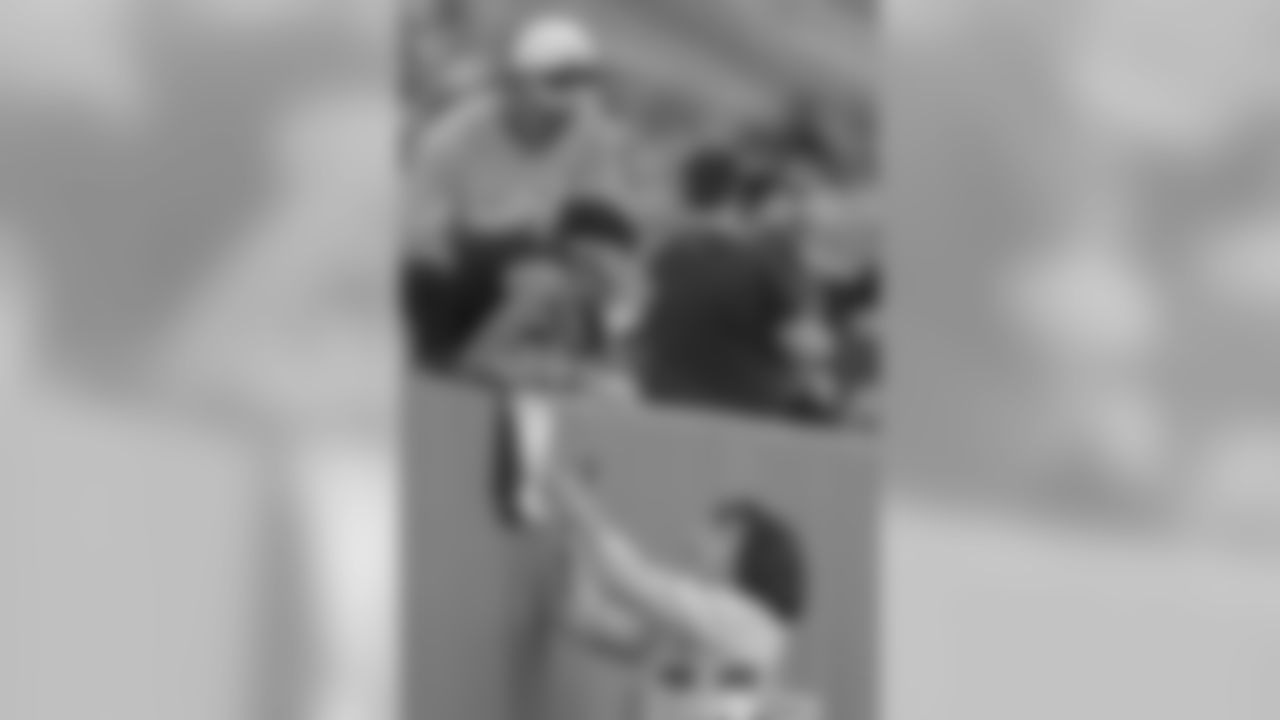 Gallery-training-camp-Tulane-2560x14401156