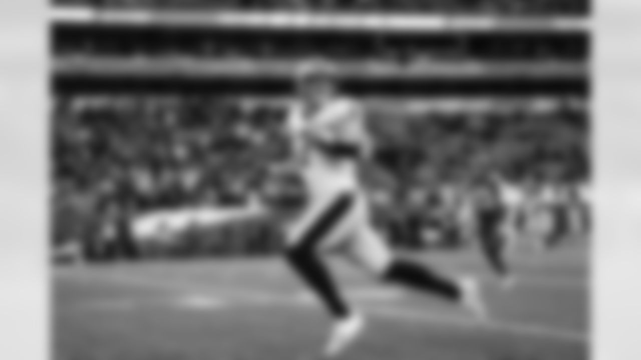 The New Orleans Saints take on the New York Jets in Week 14 of the 2021 NFL season on December 12, 2021.