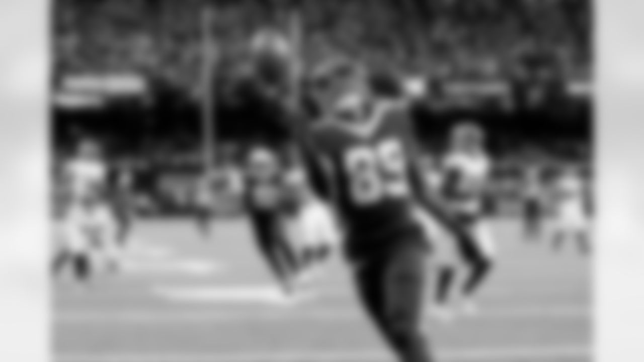 Check out photos of New Orleans Saints wide receiver Rashid Shaheed in action throughout the 2022 season.