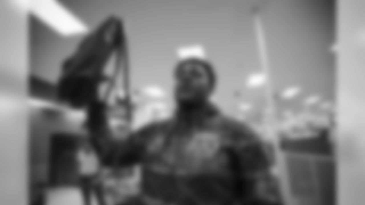 Gallery_BackPackGiveAway_CamJordan_TArmstead_08201904