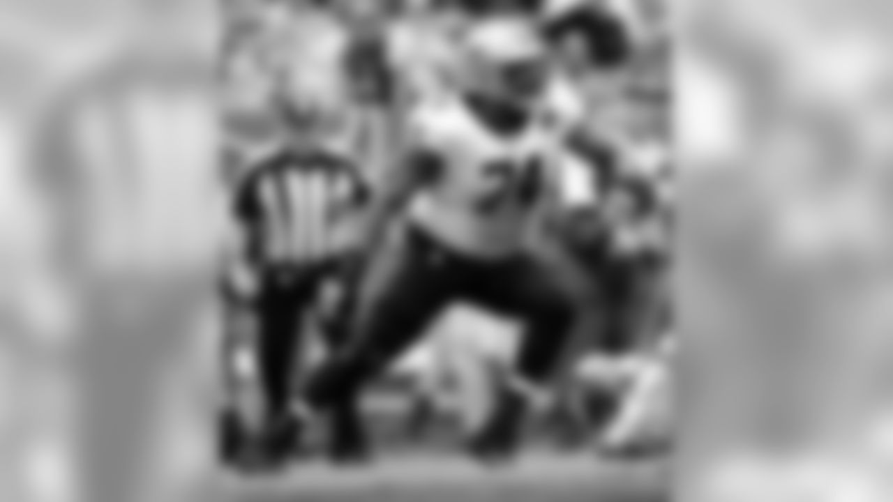 Saints 28 - Bucs 14 (W)
South Division Champions
New Orleans Saints 2018 Season
Michael C. Hebert
