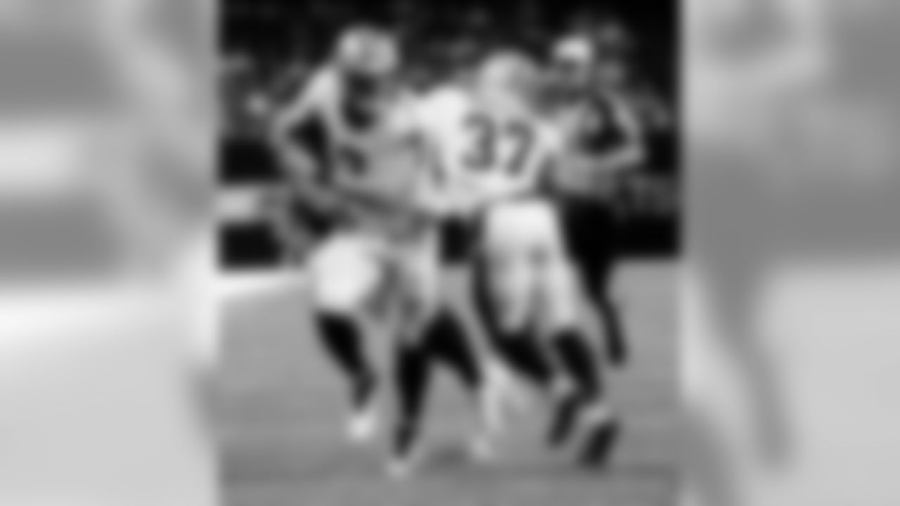 2019 Saints Pre Season
Vikings 35 Saints 24 (L)
2019 New Orleans Saints
All Images Copyright Michael C. Hebert