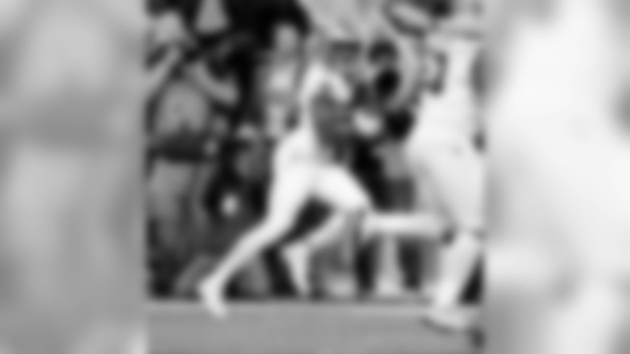 The New Orleans Saints and Minnesota Vikings battle it out in the Wild Card matchup at the Mercedes-Benz Superdome.