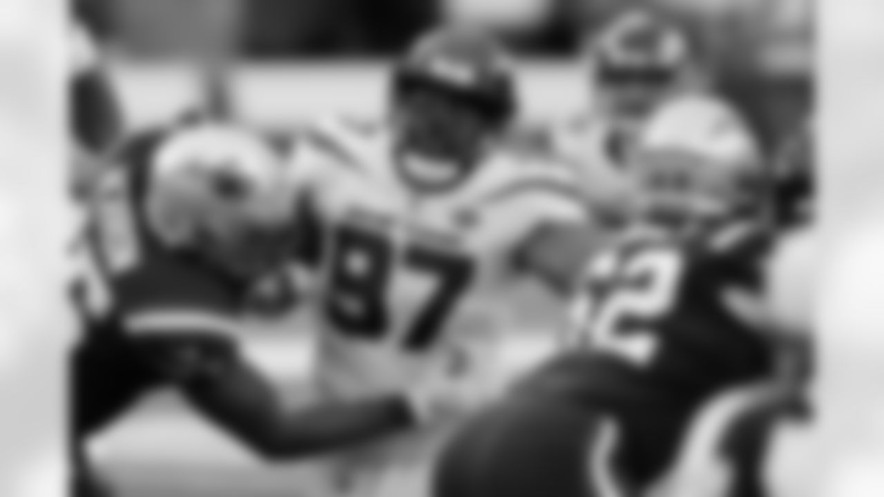 New Orleans Saints announced that they have agreed to terms with free agent defensive end Nathan Shepherd on Friday, March 17, 2023. Check out Nathan in action with the New York Jets during his NFL career.