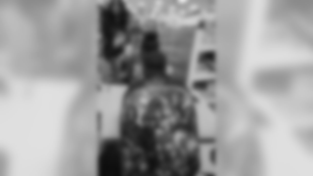 Gallery_BackPackGiveAway_CamJordan_TArmstead_08201902