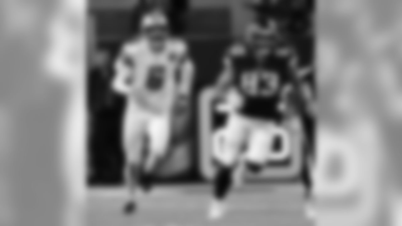 Saints 30 - Vikings 20(W)
New Orleans Saints 2018 Season
Michael C. Hebert