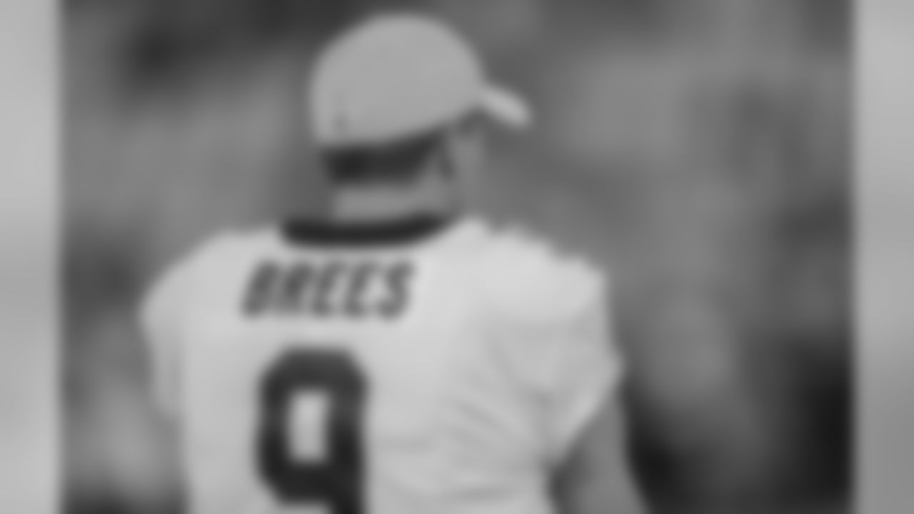 Gallery-preseason-game1-2560x14402646